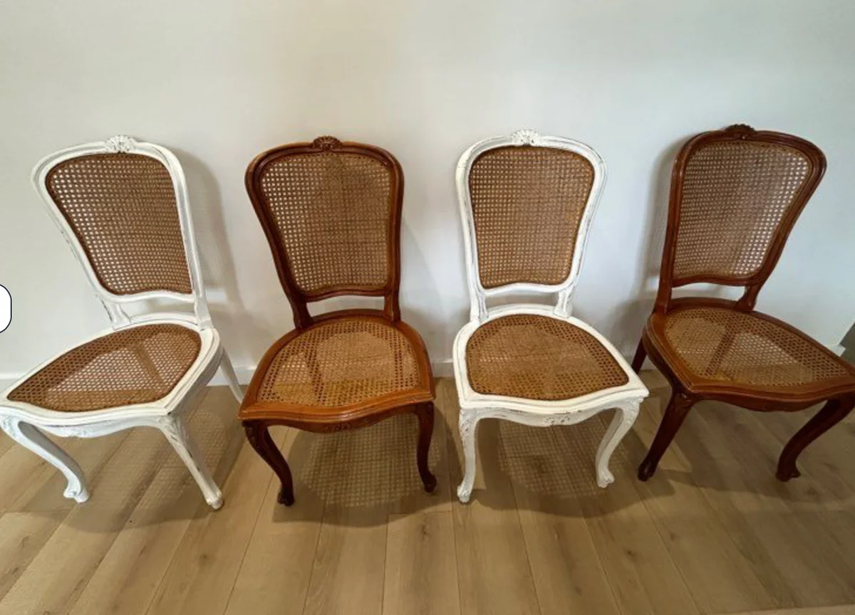 Chaises en bois 