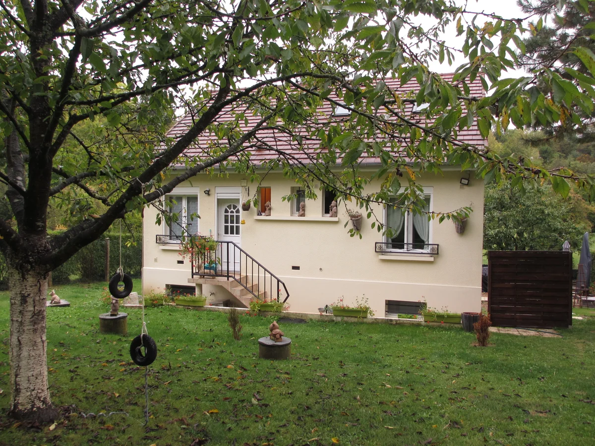 PAVILLON sur S/Sol complet