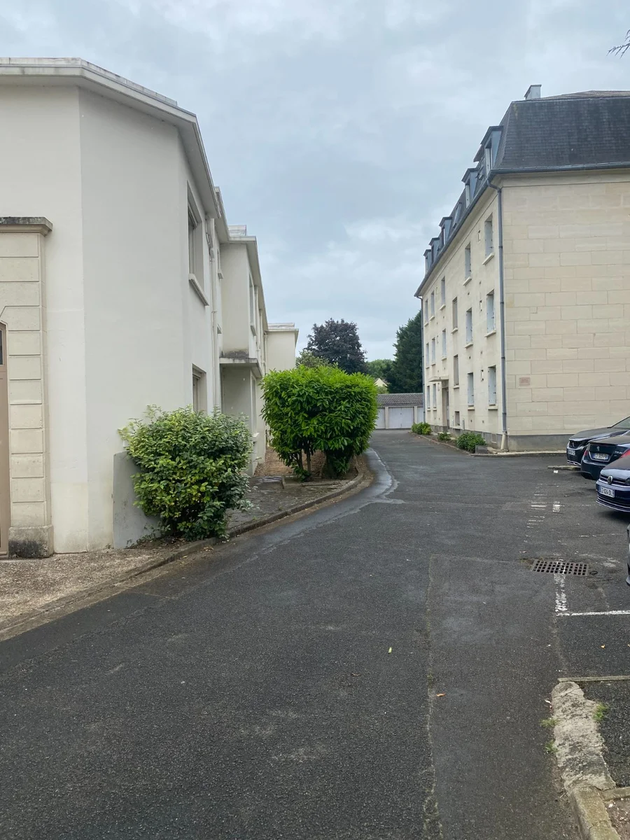 Appartement T4 77 m² Vermenton Compiègne 219 000€