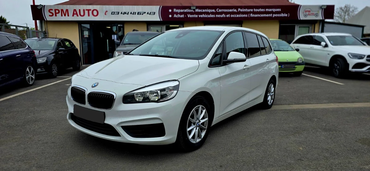 BMW SERIE 2 F46 214d Lounge GARANTIE 6 MOIS