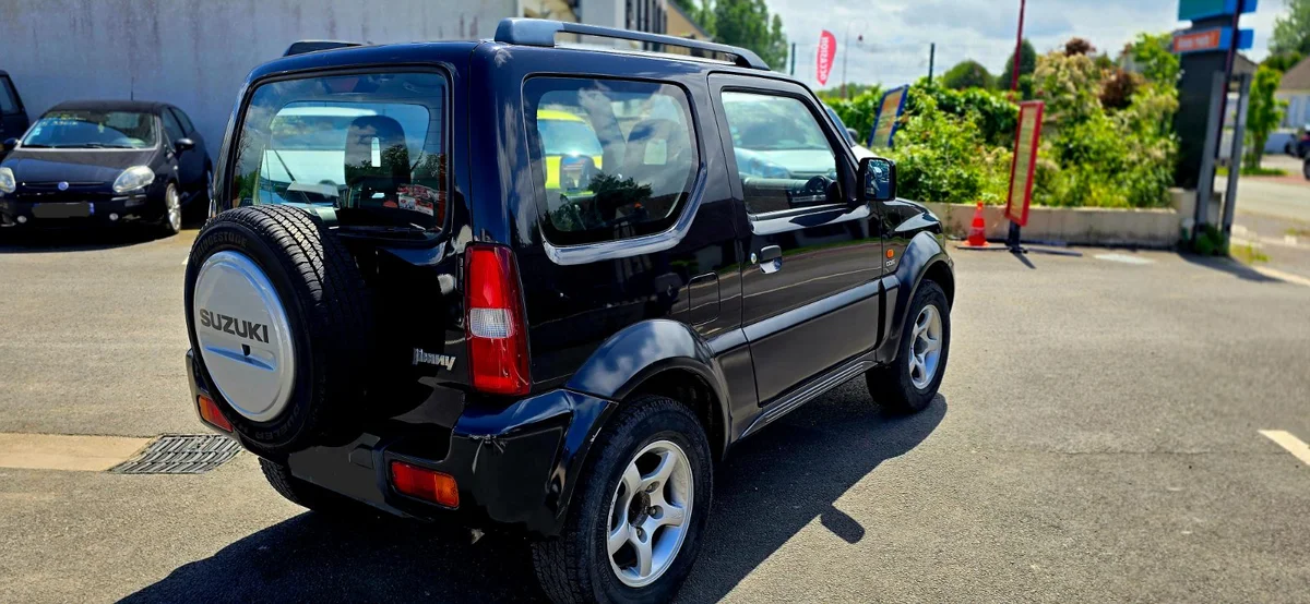 Suzuki JIMNY 1.5 DDIS GARANTIE 6 MOIS - Miniature 2