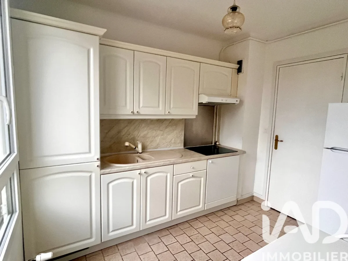 Vente d'un appartement avec balcon à COMPIEGNE  - Miniature 3